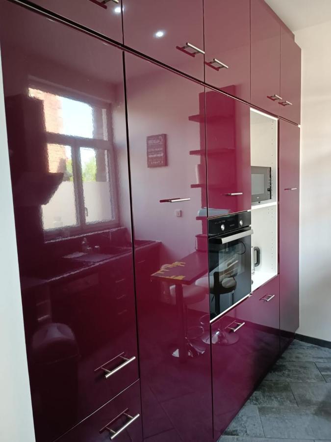 Maison Chaleureuse Avec Netflix Et Ps5 Valenciennes Luaran gambar